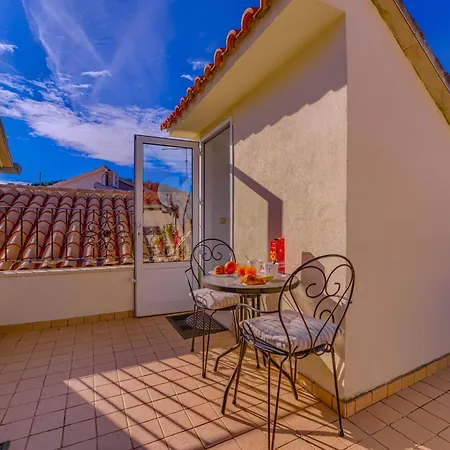 Guest house Dijana Korcula Town